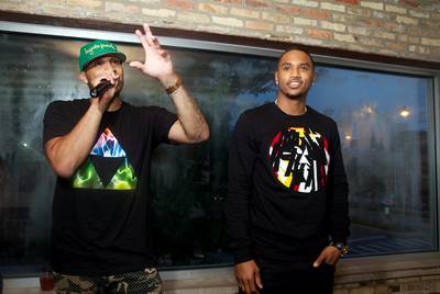 Toast to Trey - Trey Songz celebrated the release of his upcoming album Trigga&nbsp;at Chicago's Sawtooth Lounge with Hennessy V.S and Power 92's Tone Kapone. The R&amp;B crooner talked about his new LP and noshed on a Hennessy-infused cake with an image of his album cover. (Photo: Onasis)