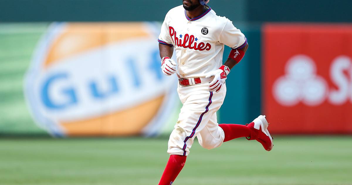Phillies trade Jimmy Rollins to Dodgers