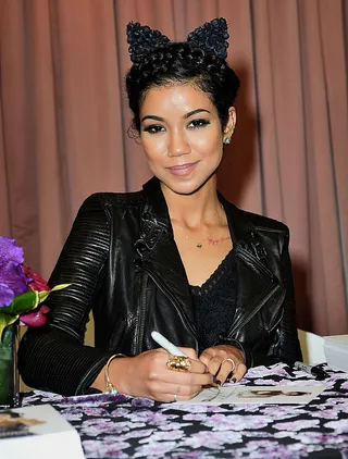 Cutesy Kitty - &nbsp;Jhene Aiko&nbsp;wears her cat ear headband as she signs autographs for fans at the release of her clothing collaboration with Lovers and Friends at The REVOLVE PopUp Store at The Grove shopping mall in Los Angeles.(Photo: All Access Photo/Splash News)