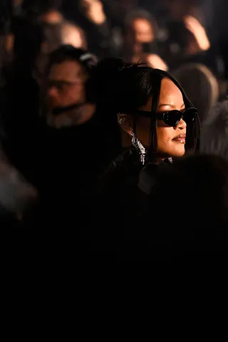 Rihanna12726.jpg