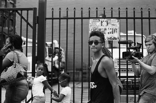 Paparazzi - Paparazzi(Photo:Moises/MSFTSrep)