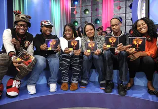 Fans Supporting Bobby V - 106 &amp; Park, October 15, 2012. (Photo: John Ricard / BET)