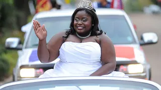 /content/dam/betcom/images/2012/10/National-10-16-10-31/101612-national-mississippi-homecoming-queen-courtney-pearson.jpg