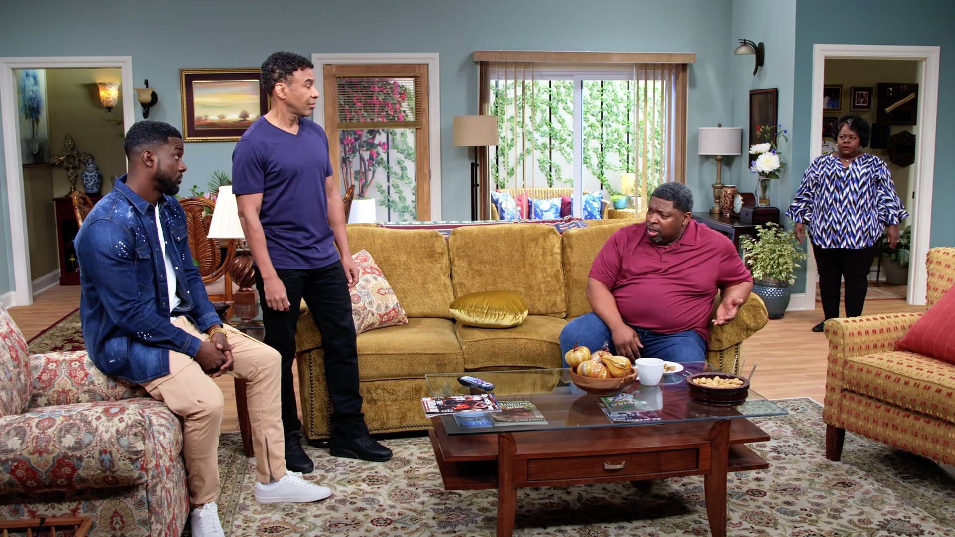 Calvin confronts his mom about taking to Miranda, and C.J. reveals that he's upset about how Lisa has taken over the house on BET's House of Payne.