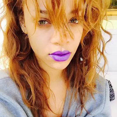 041715-b-real-style-beauty-beat-faces-of-instagram-celebrity-edition-rihanna.jpg