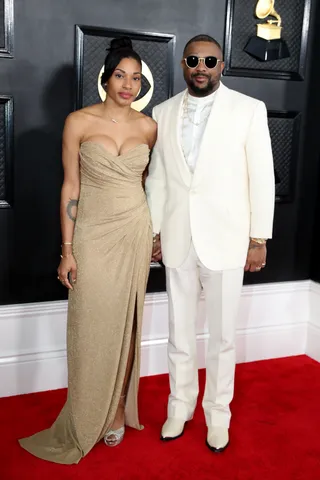 020423-style-grammy-couples-05.jpg