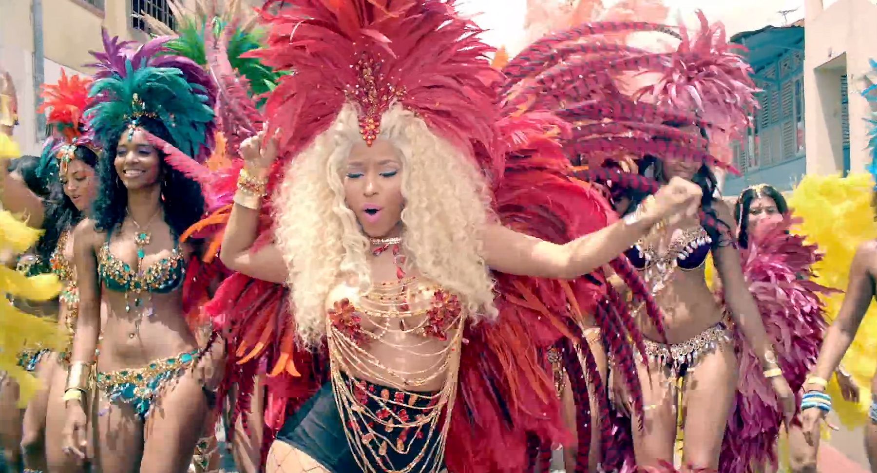 “Starships” - This look - Image 9 from Nicki Minaj’s Sexiest Music