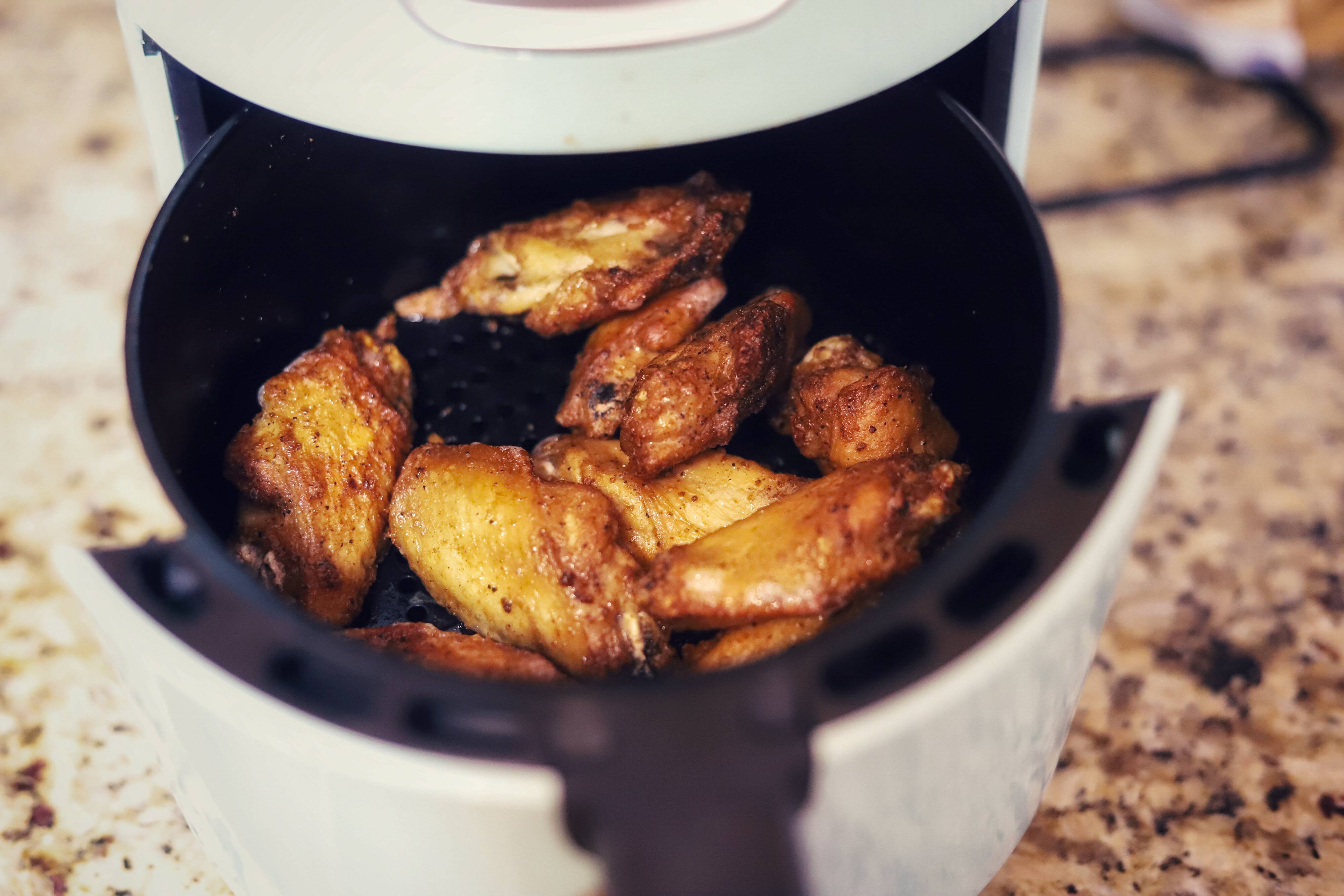 Reviewers are going nuts for the Cosori air fryer. And it's on sale at   now - CBS News