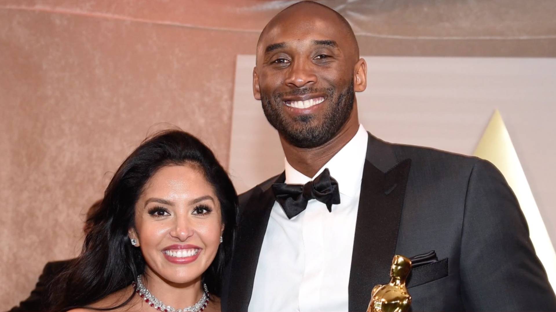 Vanessa Bryant Celebrates Kobe’s Book Topping New York Times List ...