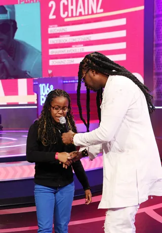 One Chance - 2 Chainz shows one of his fans some love.&nbsp;(Photo: Bennett Raglin/BET/Getty Images for BET)