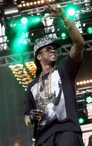 One Mo' Time - 2 Chainz performs on stage during day 2 of the second weekend of the 2013 Coachella Valley Music &amp; Arts Festival in Indio, California. (Photo:&nbsp; Karl Walter/Getty Images for Coachella)