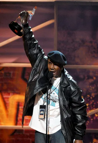 Icon, Thy Name Is Flash - Trailblazer, DJ Forefather and and Godfather of the Wheels of Steel, Grandmaster Flash picks up the evening's I Am Hip Hop Icon award.(Photo: Rick Diamond/WireImage for BET Network)