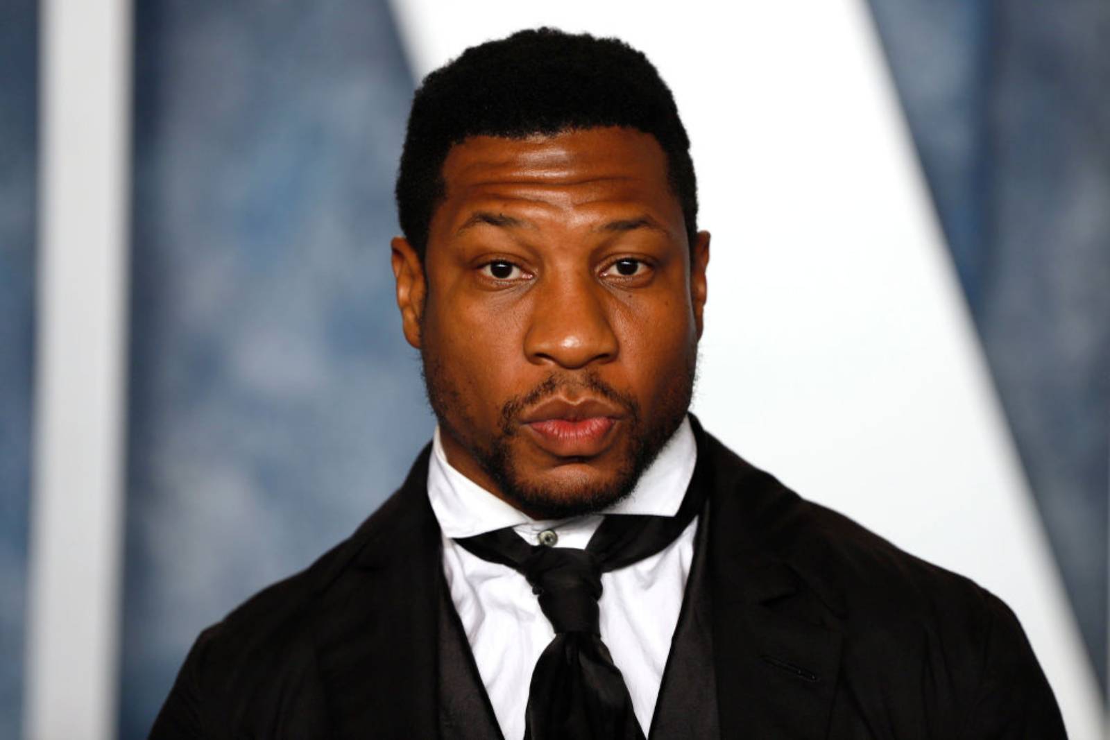  Jonathan Majors attends 2023 Vanity Fair Oscar After Party Arrivals at Wallis Annenberg Center for the Performing Arts on March 12, 2023 in Beverly Hills, California. (Photo by Robert Smith/Patrick McMullan via Getty Images)