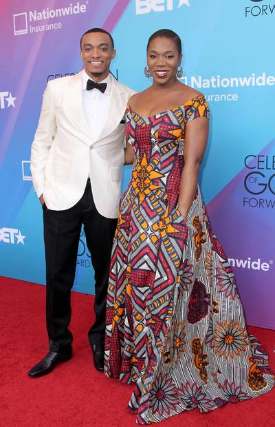 Dynamic Duo - Celebration of Gospel performers Jonathan McReynolds and India.Arie pose to perfection during the red carpet looking absolutely majestic. (Photo: Maury Phillips/BET/Getty Images for BET)