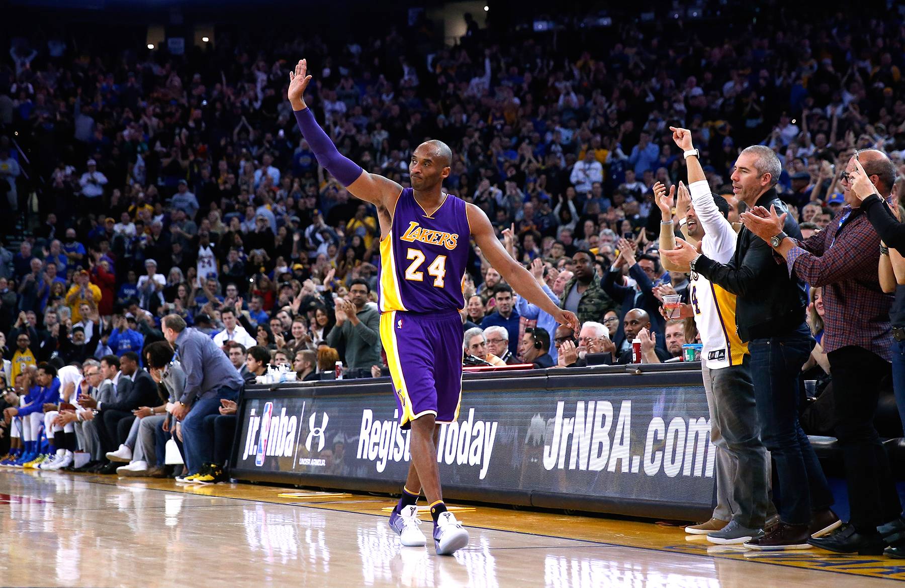 Farewell, Black Mamba: Kobe To Retire L.A. Lakers Jersey In December