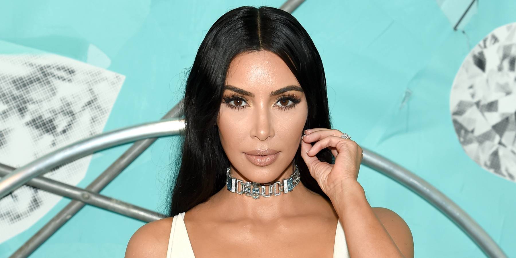 Kim Kardashian West and Khloé Kardashian Slam Kris Jenner for Her