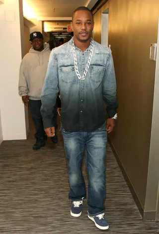 Keying In - Rapper Cam'ron walking backstage at 106.(Photo: Bennett Raglin/BET/Getty Images)