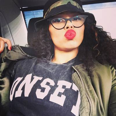 Subtle Sexy  - Adding a red lip to a dressed down look takes Elle far in this casual but still gorgeous Instagram flick.  (Photo: Elle Varner via Instagram)