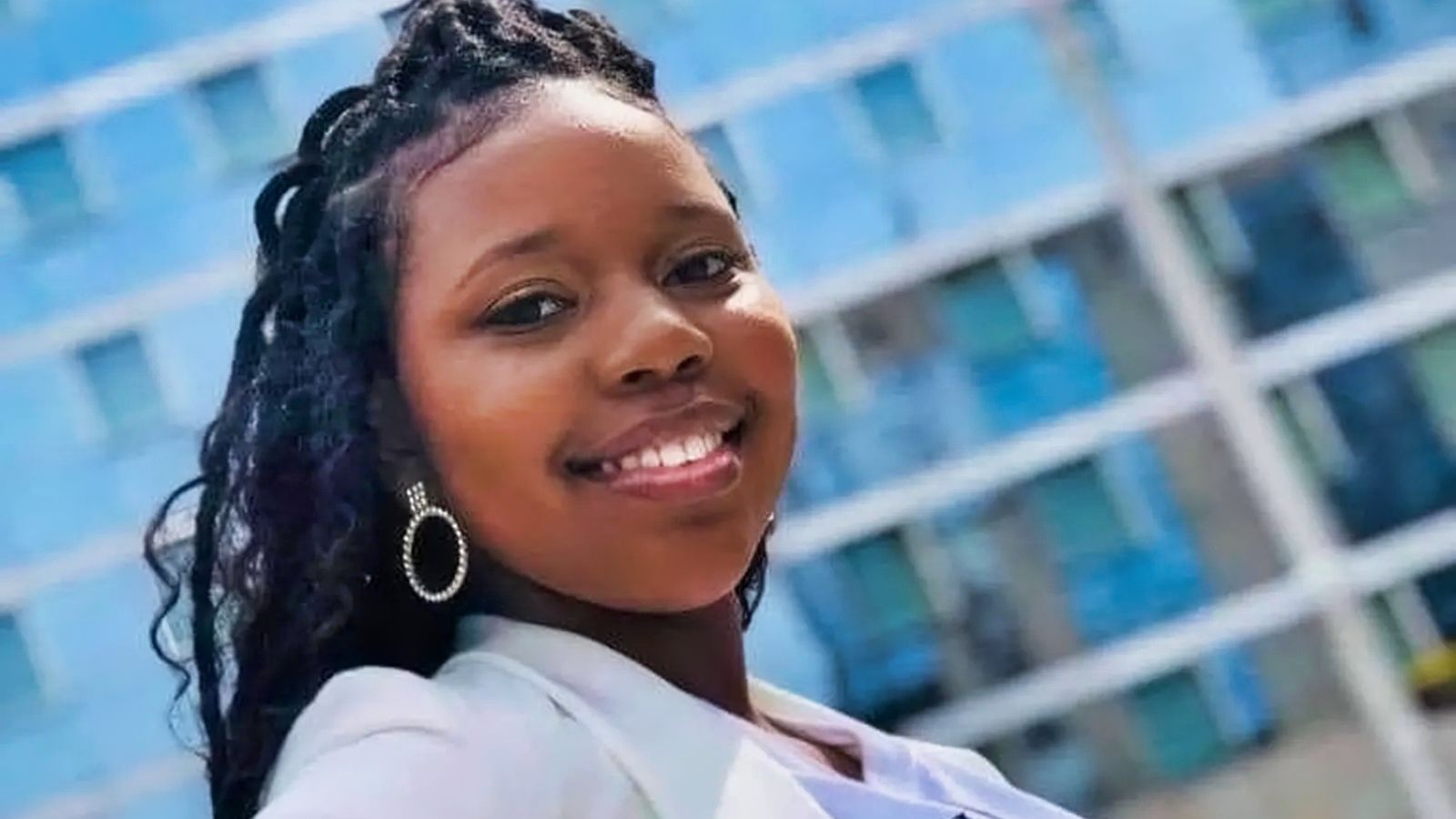 BREAKING NEWS: Carlee Russell Charged with Making False Statements to Police | News - Vimarsana News