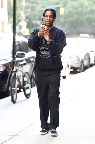 A$AP Rocky - A$AP Rocky was seen photographing the paps with his iPhone&nbsp;in New York. (Photo: Josiah Kamau/BuzzFoto via Getty Images)&nbsp;