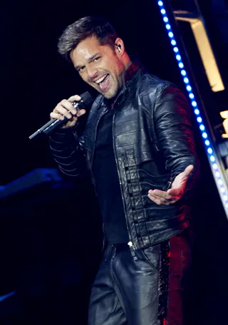 Ricky Martin: December 24 - The &quot;Livin' la Vida Loca&quot; singer celebrates his big 40th birthday. (Photo: Carlos Alvarez/Getty Images)