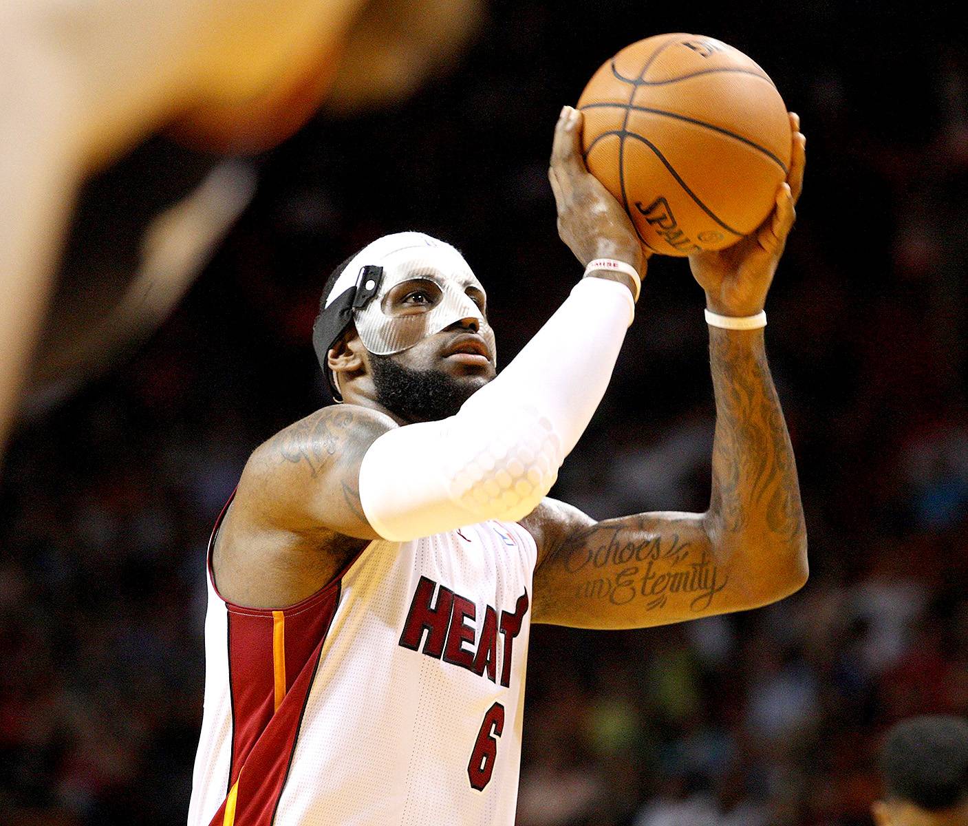 LeBron James 61 PointsWhere: - Image 2 from The Greatest Performances ...