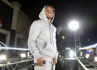 Pump Up the Volume - Recording artist Kendrick Lamar performs at the #GETPUMPED live event during the Reebok and Kendrick Lamar Take Over the Streets of Hollywood: Fusing Fitness and Music With a Ground-Breaking Event in West Hollywood.(Photo: Chris Weeks/Getty Images for Reebok)