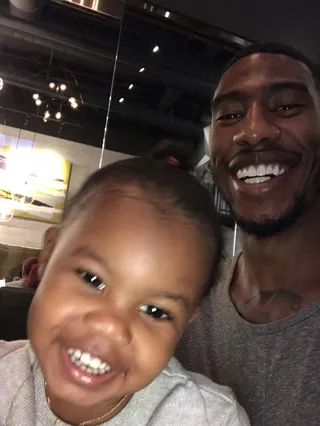 Iman Shumpert and Iman 'Junie' Shumpert, jr. - Teyana Taylor's mini-me looks adorable in this selfie with her daddy.&nbsp;(Photo: Iman Shumpert via Twitter)