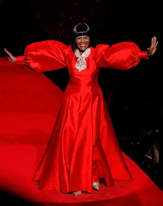2009: Styling In B Michael At The Heart Truth Red Dress Collection Fashion Show - (Photo by Jemal Countess/WireImage)