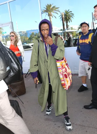 Lauryn Hill - Lauryn Hill covered up as she arrived at Nice airport in France during the 70th Cannes Film Festival.&nbsp;(Photo: CRYSTAL, PacificCoastNews)