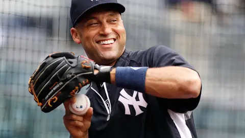 Derek Jeter: June 26 - The New York Yankees star celebrates his 37th birthday.(Photo credit: Mike Stobe/Getty Images)