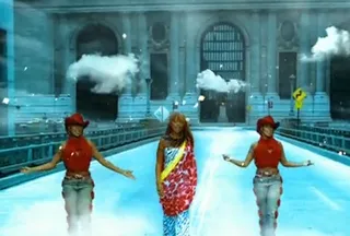 Mary J. Blige - Video: “All That I Can Say&quot;(Photo: MCA Records)