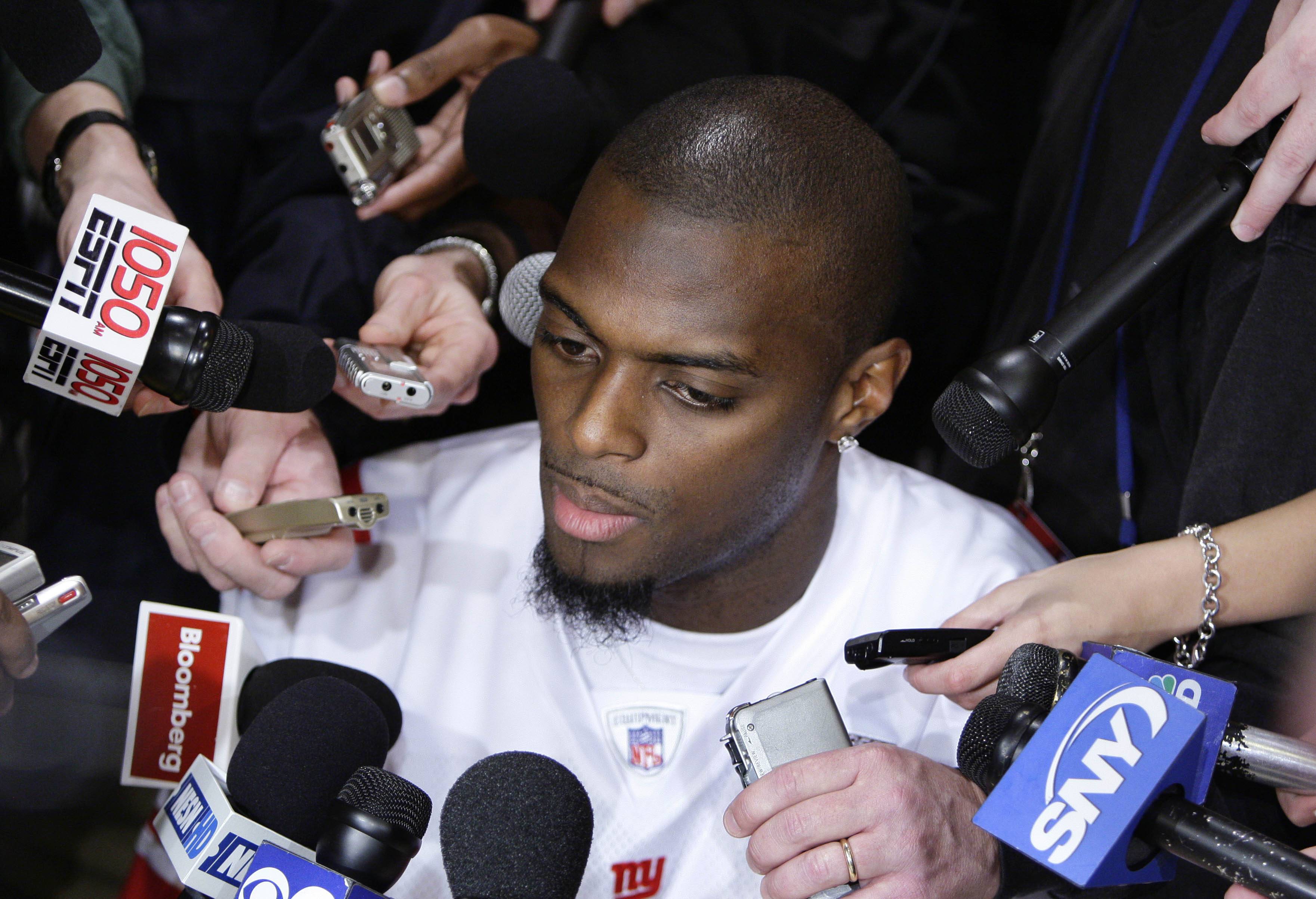 Plaxico Burress Back in the NFL - Plaxico Burress, the former New York Giants receiver who was recently released from prison after serving 20 months on a gun charge, reached a one-year, $3 million agreement with the New York Jets, the team said Sunday.(Photo: AP Photo/Julie Jacobson, File)