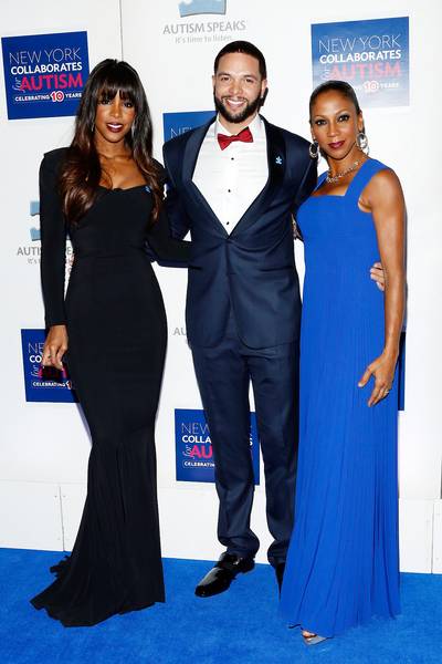 For a Good Cause - Kelly Rowland, Brooklyn Nets Deron Williams and Holly Robinson Peete attend the Winter Ball for Autism at the Metropolitan Museum of Art in New York City. (Photo: Cindy Ord/Getty Images for Autism Speaks)