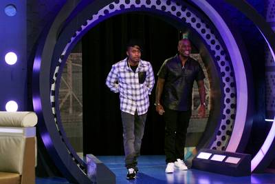 Here They Are... - Nas and Tyrese hit the 106 stage camera ready!. (Photo: Bennett Raglin/BET/Getty Images for BET)