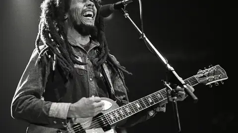 NETHERLANDS - JUNE 23:  AHOY  Photo of Bob MARLEY, Bob Marley performing on stage  (Photo by Rob Verhorst/Redferns)