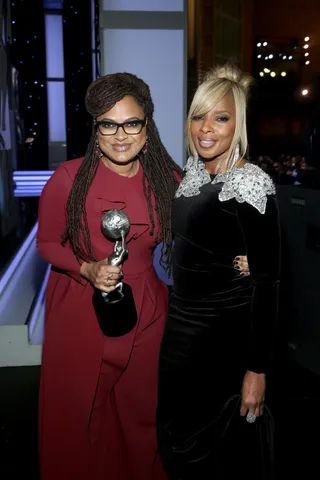 2018: Mary presented her dear friend Ava Duvernay her coveted award.&nbsp; - (Photo: Getty Images)