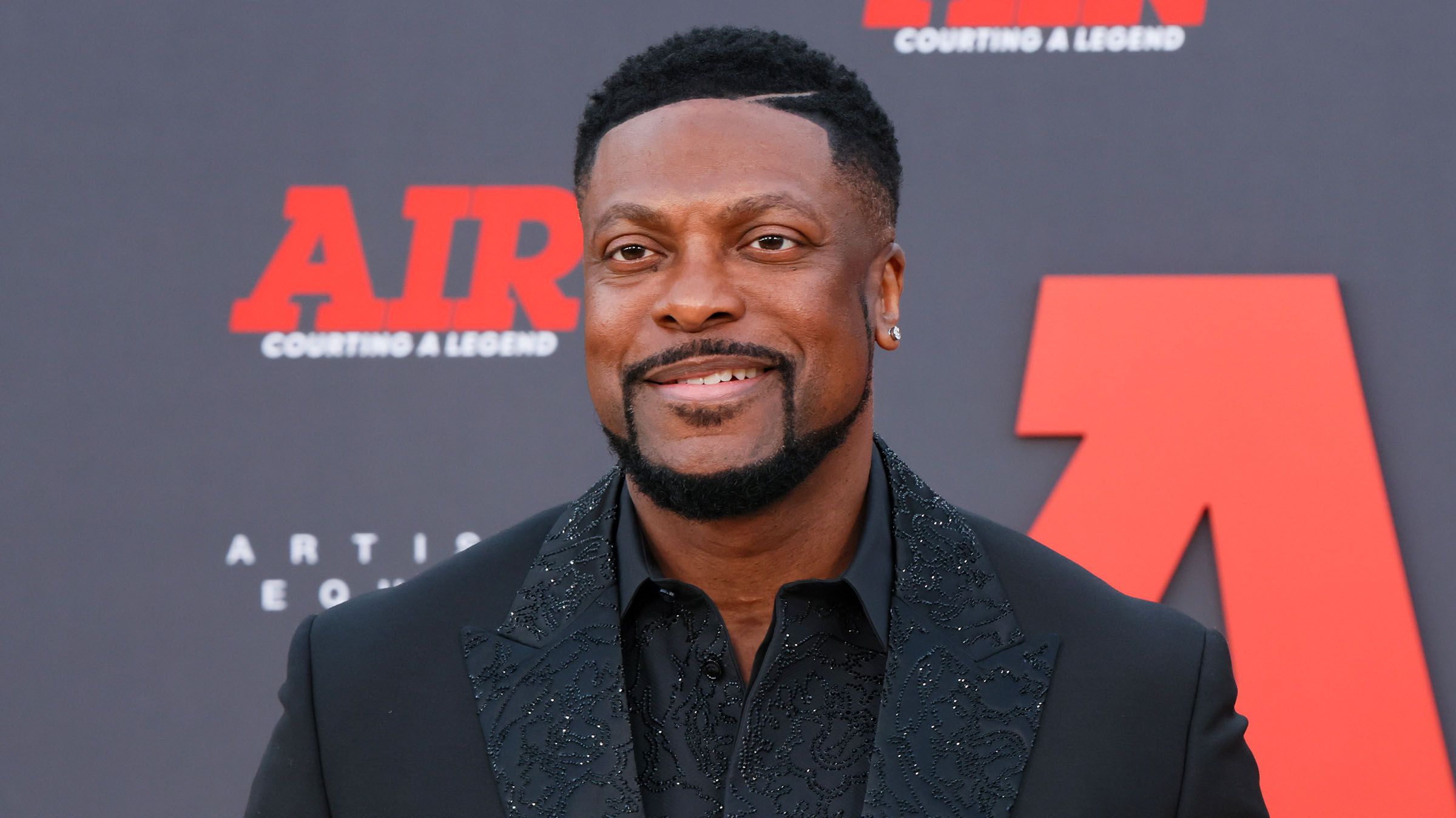 Chris Tucker Announces New Stand-Up Comedy Tour in Over 10 Years - Vimarsana News