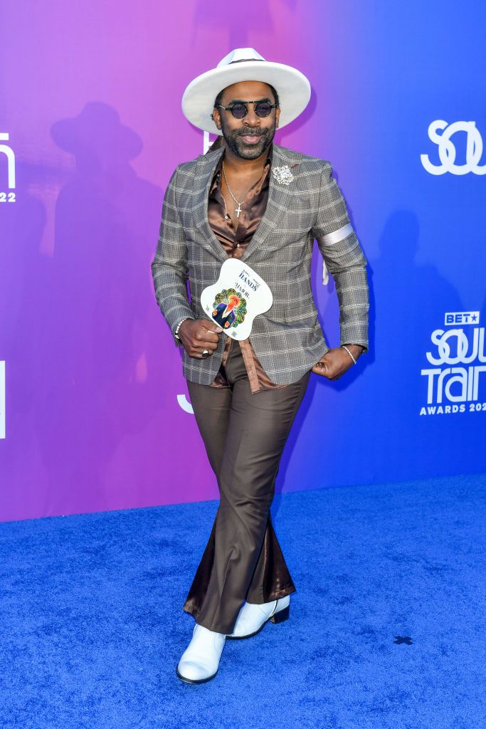 Grammy nominated soul singer Image 14 from Soul Train Awards 2022