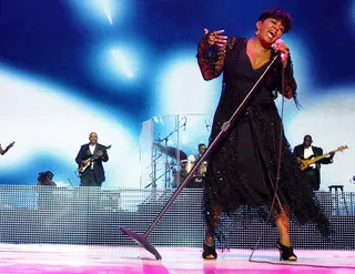 BET Honors - In true iconic fashion, R&amp;B veteran Anita Baker proved that her talents only get better with time and gave a memorable performance at the 2009 BET Honors.&nbsp;(Photo: Sean Gardner/Getty Images)