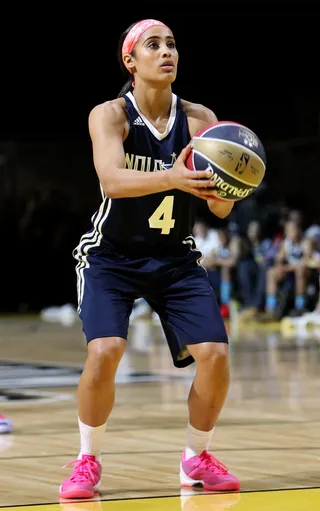 Skylar Diggins - Skylar Diggins made her mark on the WNBA in her sophomore season, ranking second in the league in scoring. No wonder Drake has a crush. She's nominated for Subway Sportswoman of the Year.&nbsp;(Photo: Leon Bennett/Getty Images)