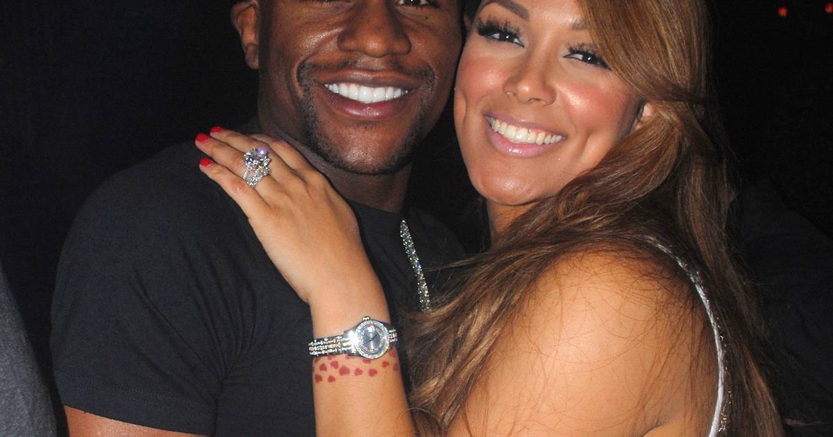 Floyd Mayweather Takes Fashion To New Level With Figure Hugging