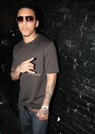 Don't Miss Kirko Bangz's New Joint "Walk On Green" Tonight! - Houston's finest Kirko Bangz is&nbsp;dropping his new joint "Walk On Green" tonight on 106, but for now find out how 2 Chainz, Kurt Cobain and Beyoncé are all connected to Kirko Bangz.Don't miss 106 at 6P/5C!(Photo: Johnny Nunez/WireImage)