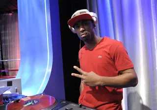 Dueces&nbsp; - DJ Ohmz at 106 &amp; Park, April 26, 2012. (Photo: John Ricard / BET)