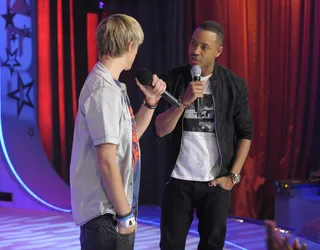 Tell Me - W.o.W contestant Hunter O'Neal with Terrence J at 106 &amp; Park, April 25, 2012. (Photo: John Ricard / BET)