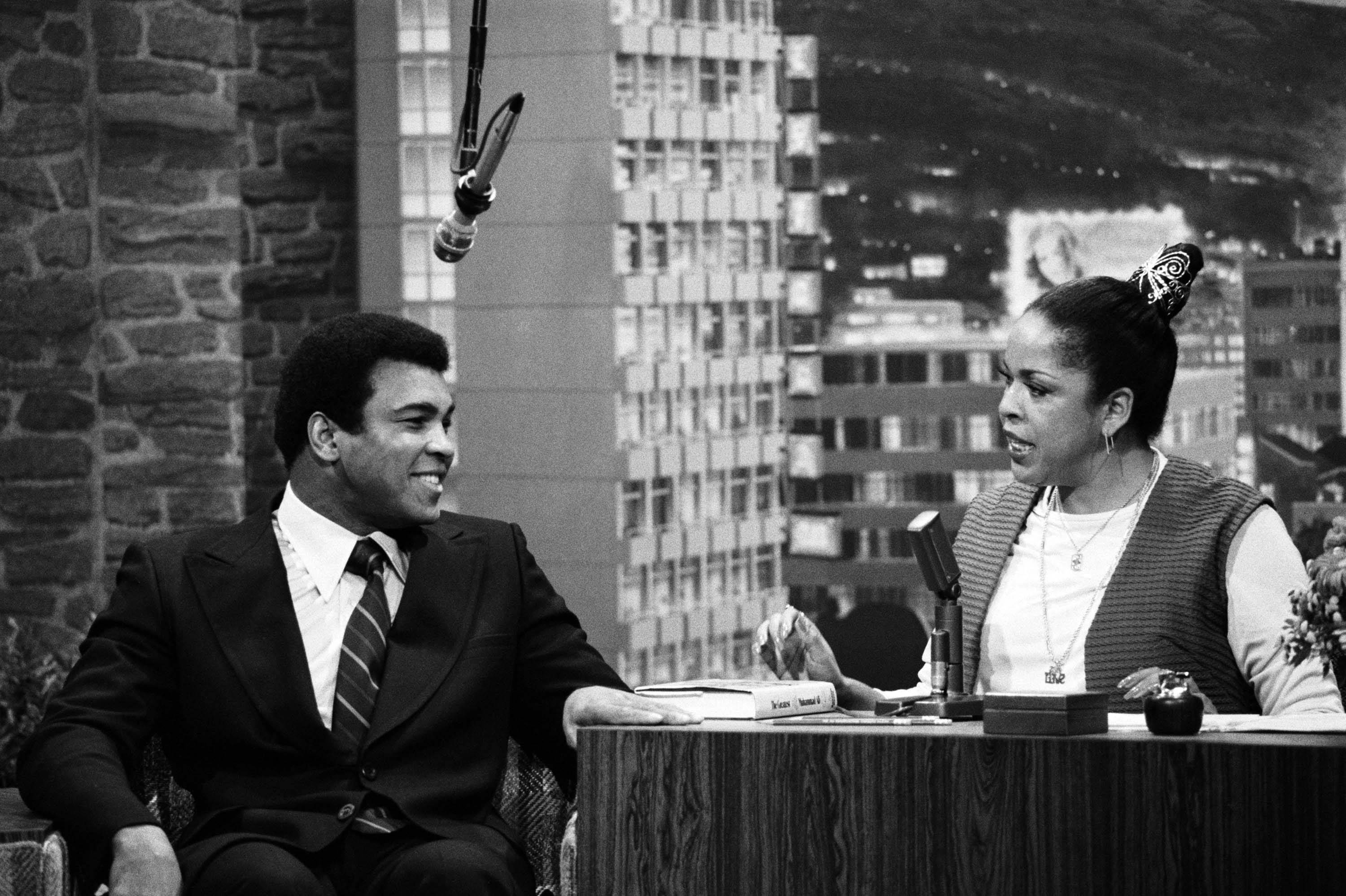 6 Black Women You Didn't Know Were The First To Host TV Shows