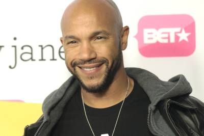 Swoon! - On the show he's heartthrob David Paulk and in real life, he's heartthrob Stephen Bishop. Ladies, get ready to get to know him better all season on Being Mary Jane.(Photo: BET)
