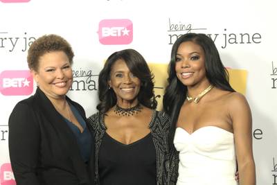 Power Players - Chairman and CEO of BET Networks, Debra Lee joined Margaret Avery and Gabrielle Union for a quick photo before the screening of Being Mary Jane began.(Photo: BET)