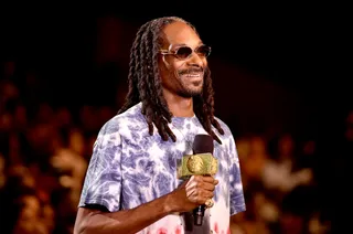 Uncle Snoop Doggy Dog  - Uncle Snoop rolls out all the stops for this year's show!&nbsp;(Photo: Paras Griffin/BET/Getty Images for BET Networks)