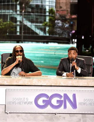 Ray and Unc  - Uncle Snoop chops it up with Ray J with a quick one on one. And they have a lot to discuss! (Photo: Paul R. Giunta/BET/Getty Images for BET Networks)